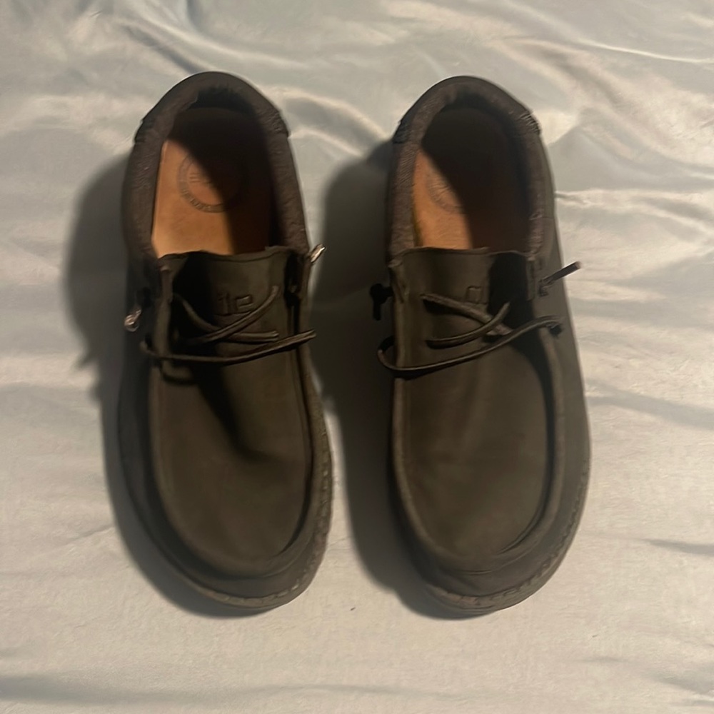 Hey Dude Black faux leather, men’s 7